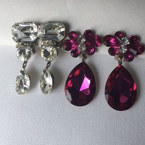 Two Dangle Clip-on Earrings - Costume jewelry